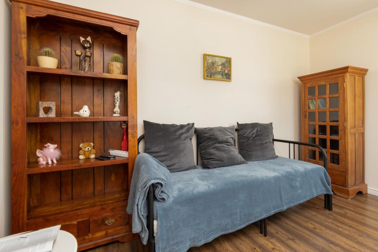 Apartment City Center With Balcony By Renters