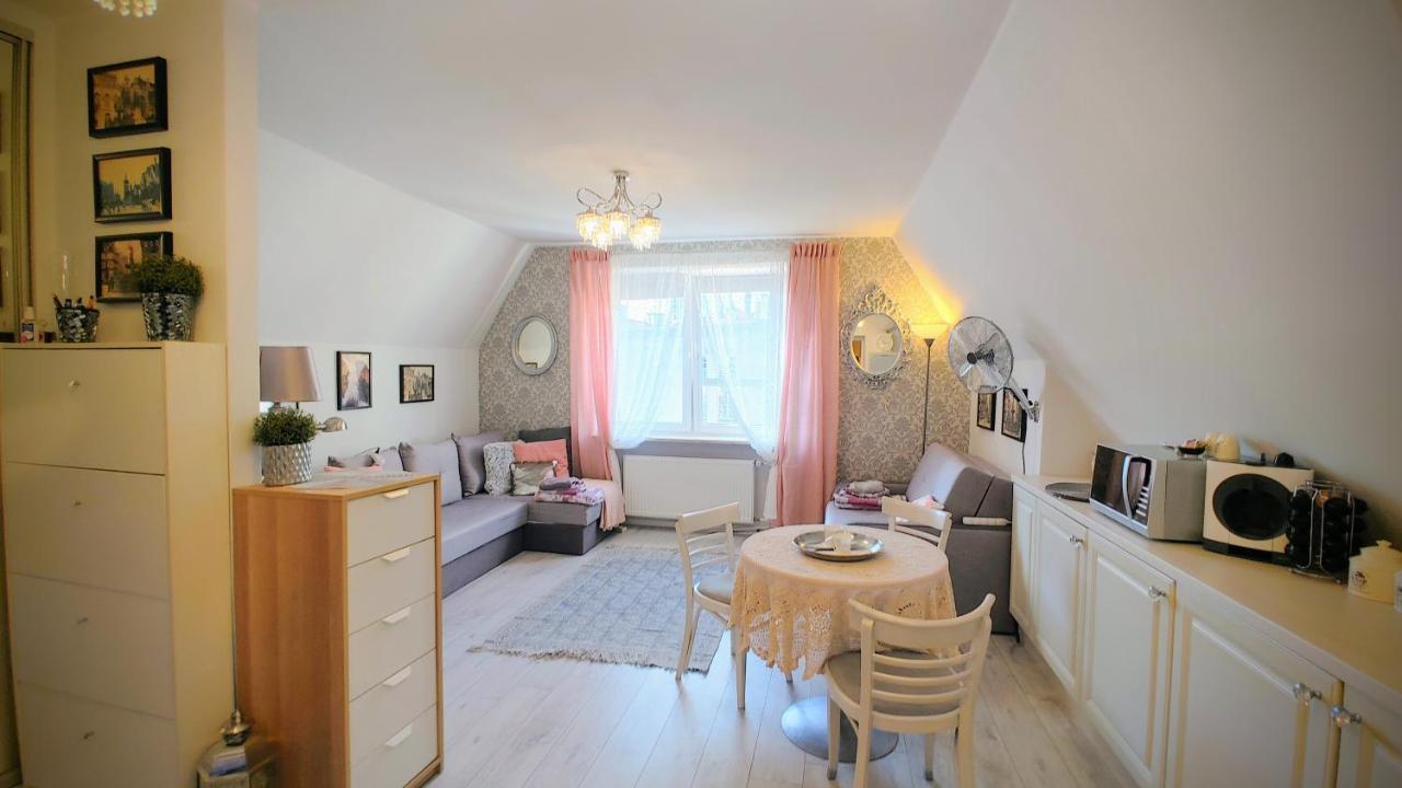 St Nicolas Attic Lägenhet