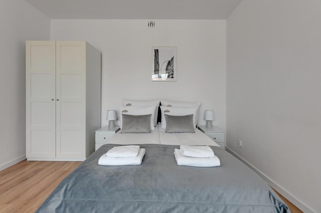 Old Town Stolarska By Downtown Apartment Gdansk