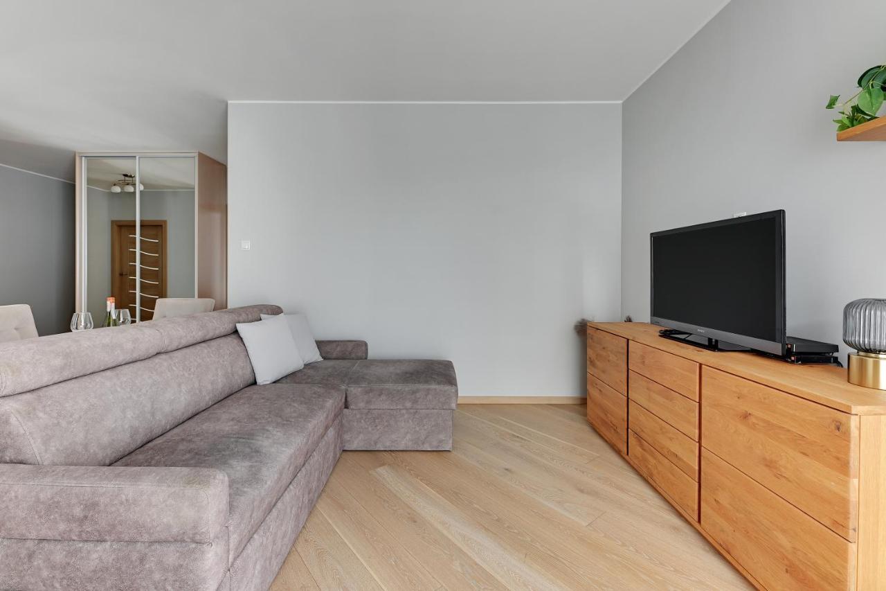 - Bursztynowa Apartment