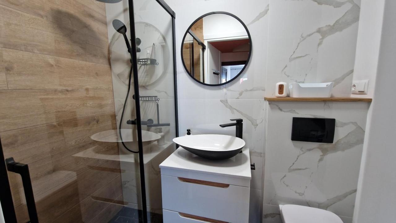 Apartament, 3 Pokoje Na 10 Pietrze