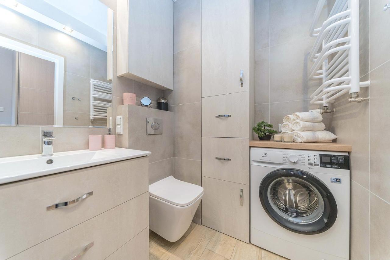 Zajezdnia Wrzeszcz, Bh Properties *