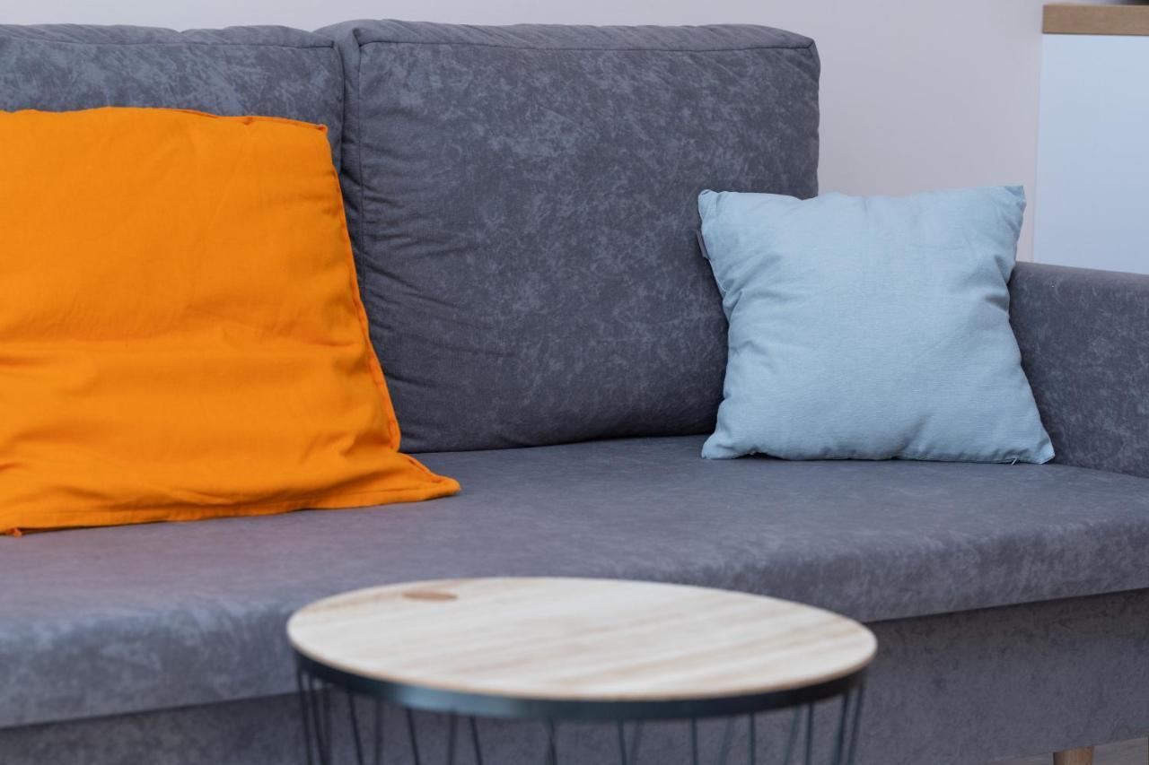 Apartment Osiedle Latarnikow With Parking By Renters