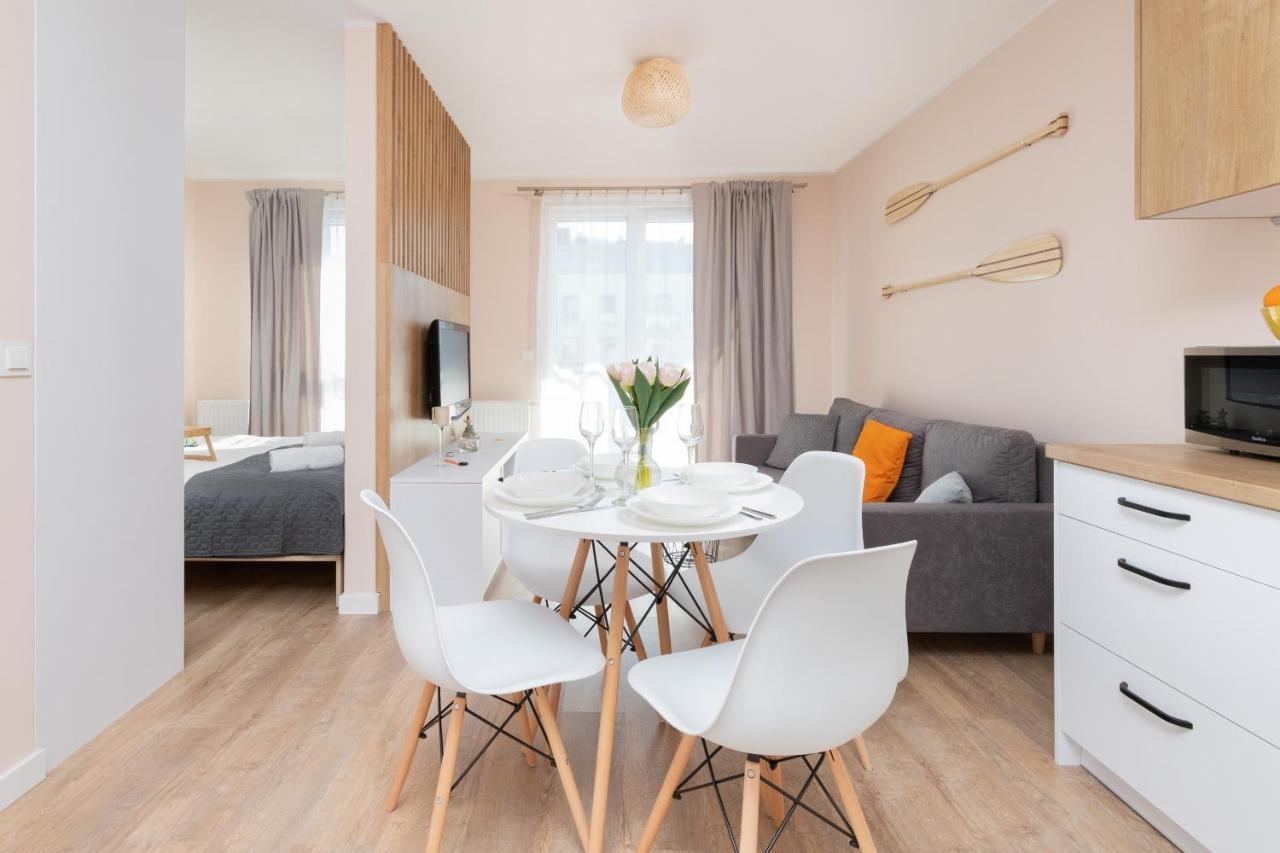 Apartment Osiedle Latarnikow With Parking By Renters