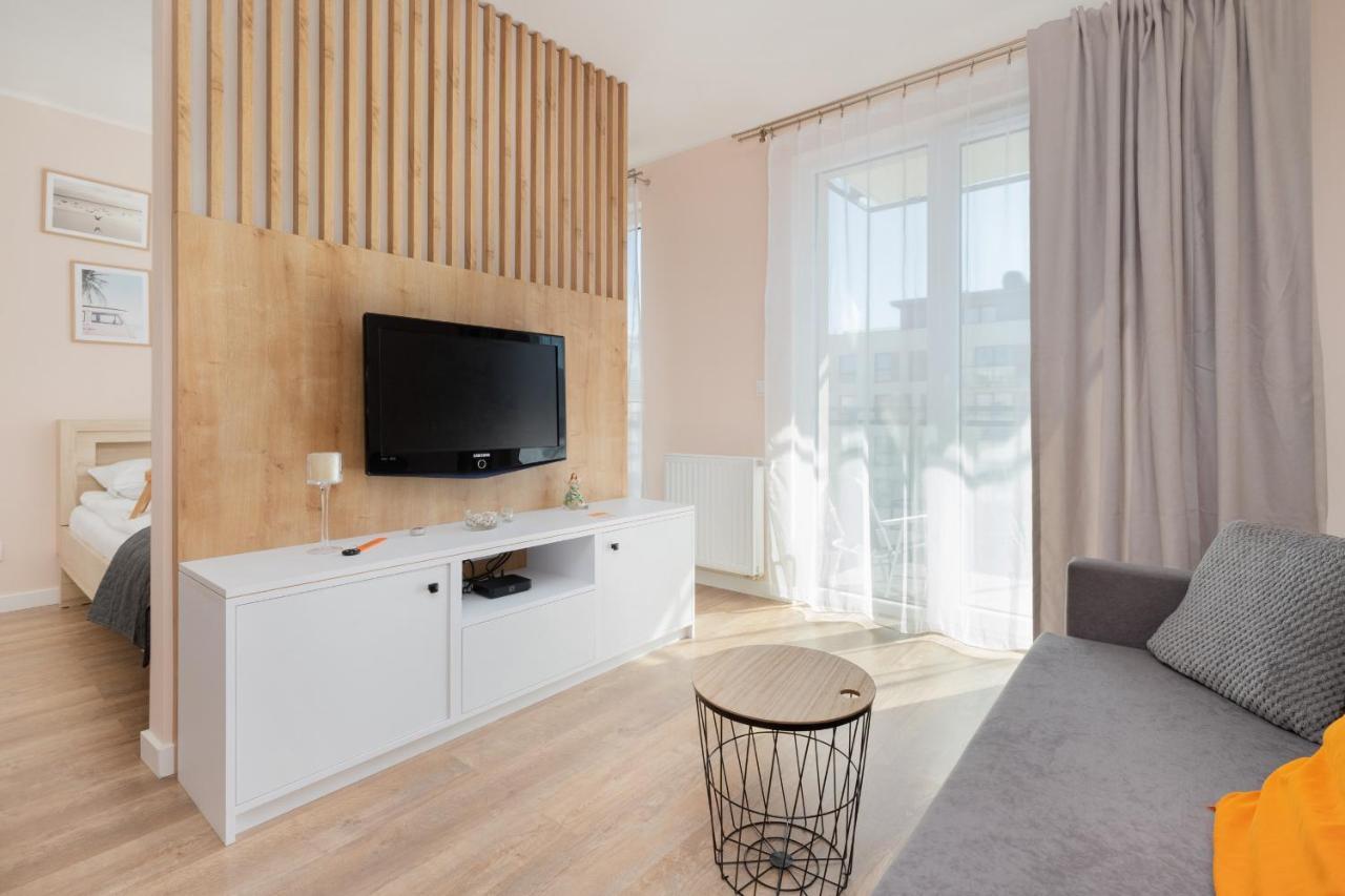 Apartment Osiedle Latarnikow With Parking By Renters
