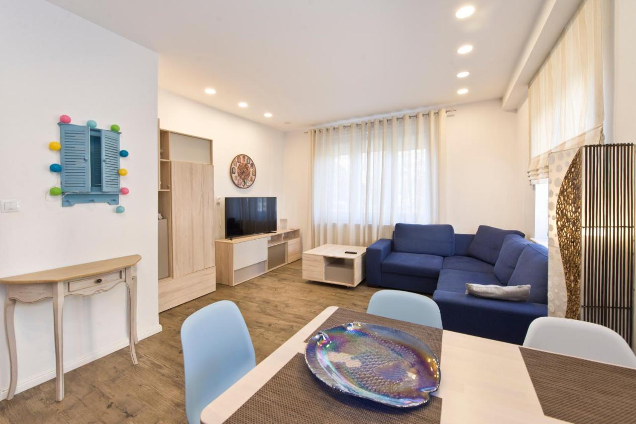 Kawalerka Refektarska Krr Apartamento