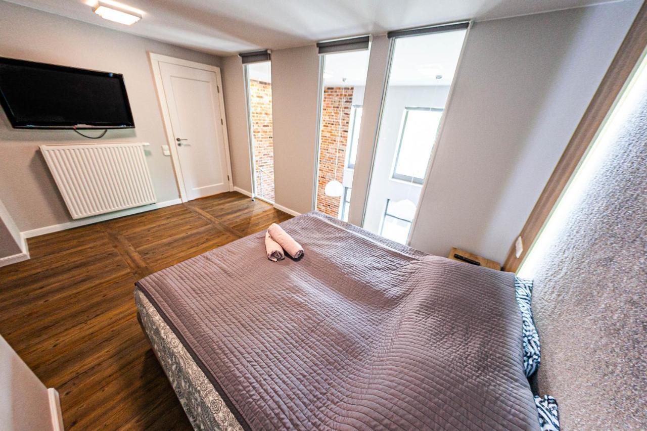 Euro Szafarnia Delux Apartment *