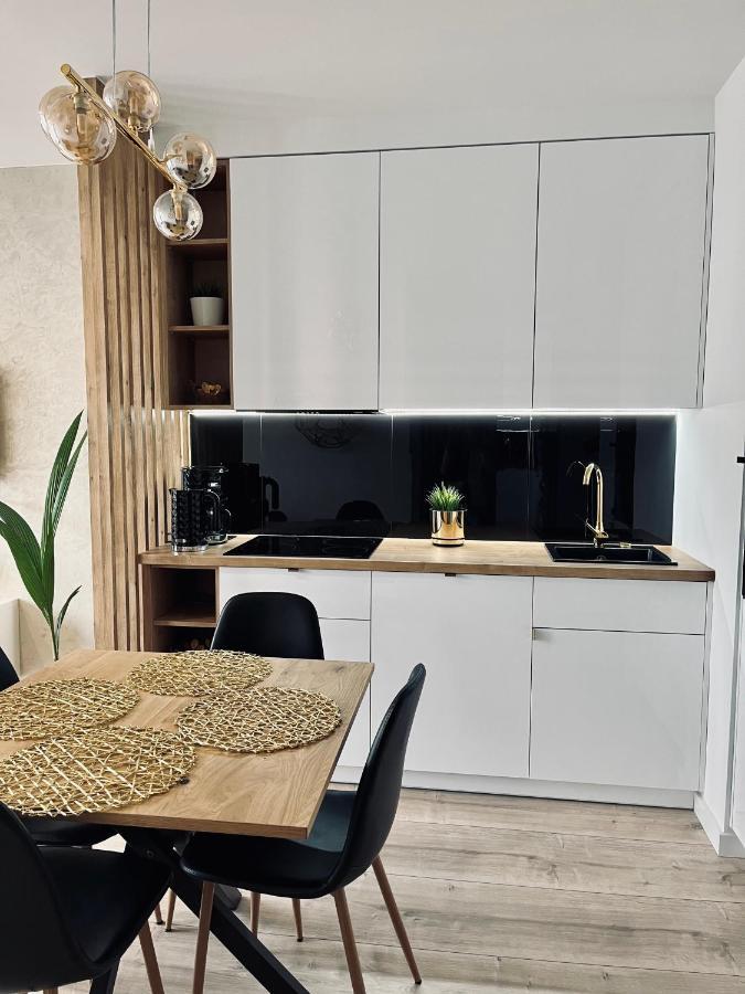 Apartamento Nowoczesny Z Garazem Morelova *