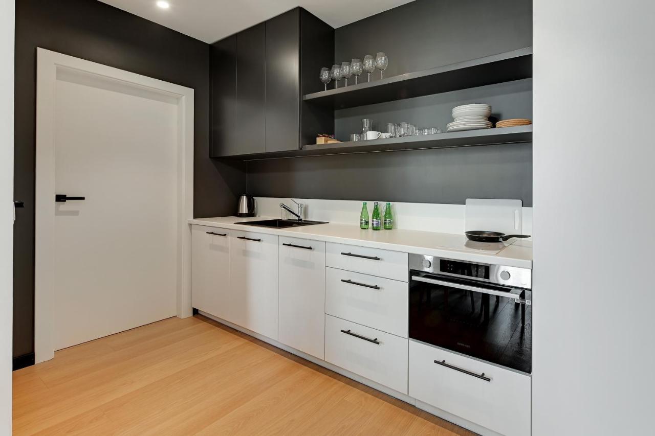 Boutique Aura 40 By Grand