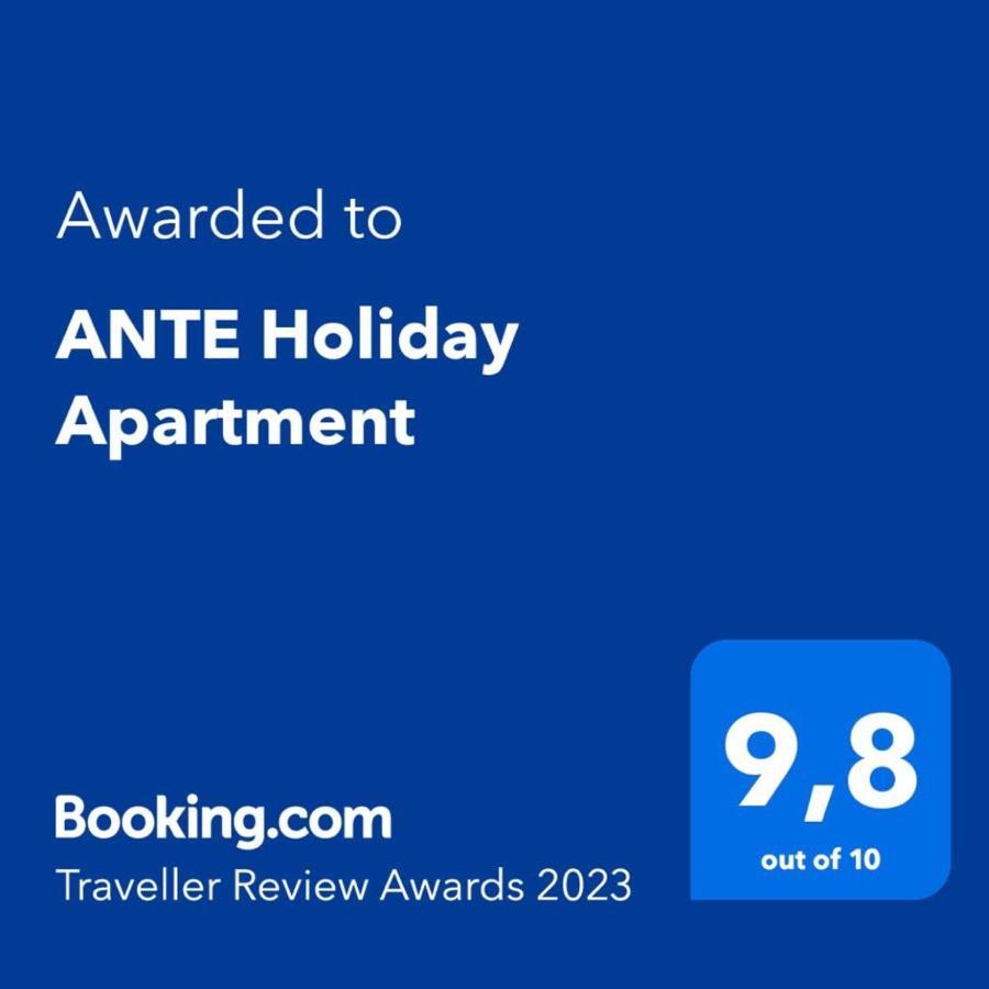 Ante Holiday *