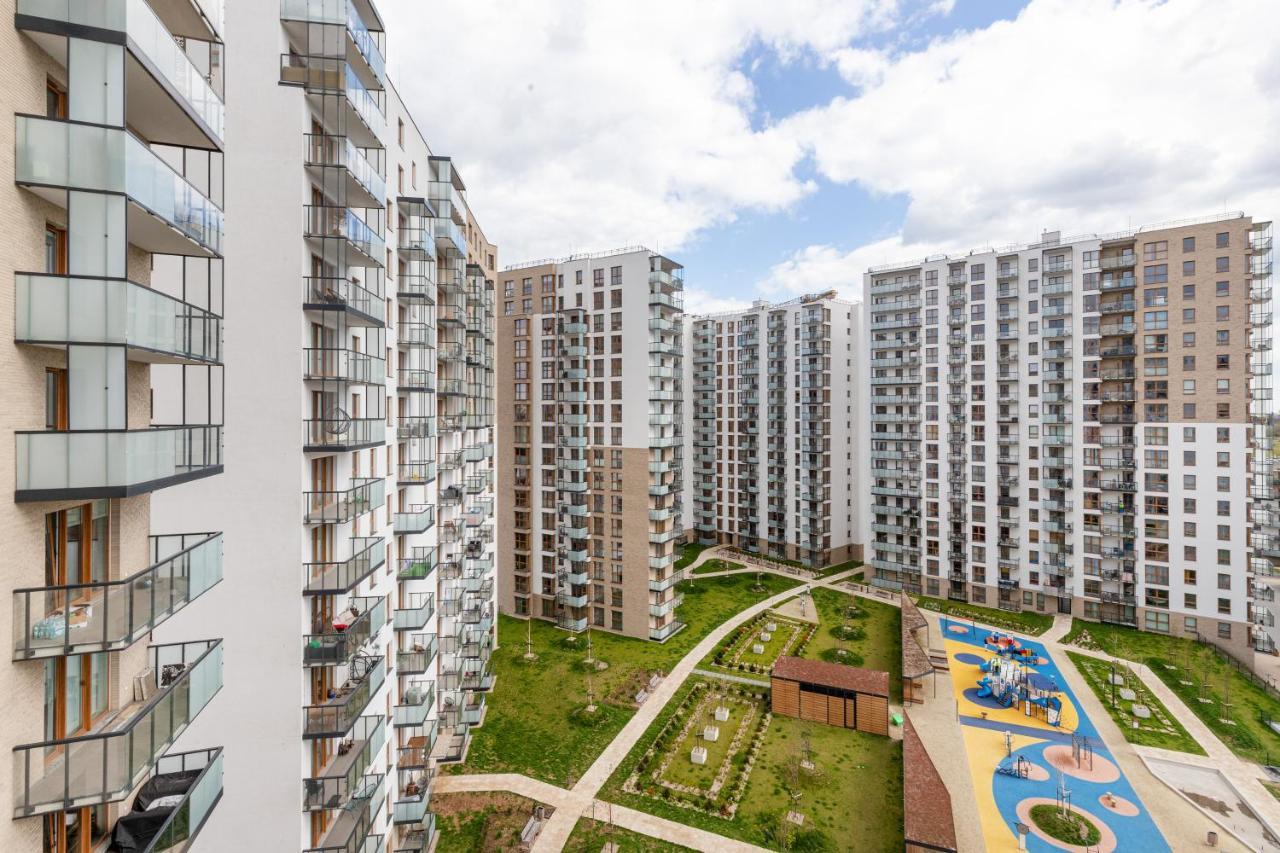 Stadion With Parking By Renters Apartment *
