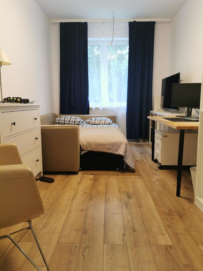 Comfortable Close To The Center And Sea *