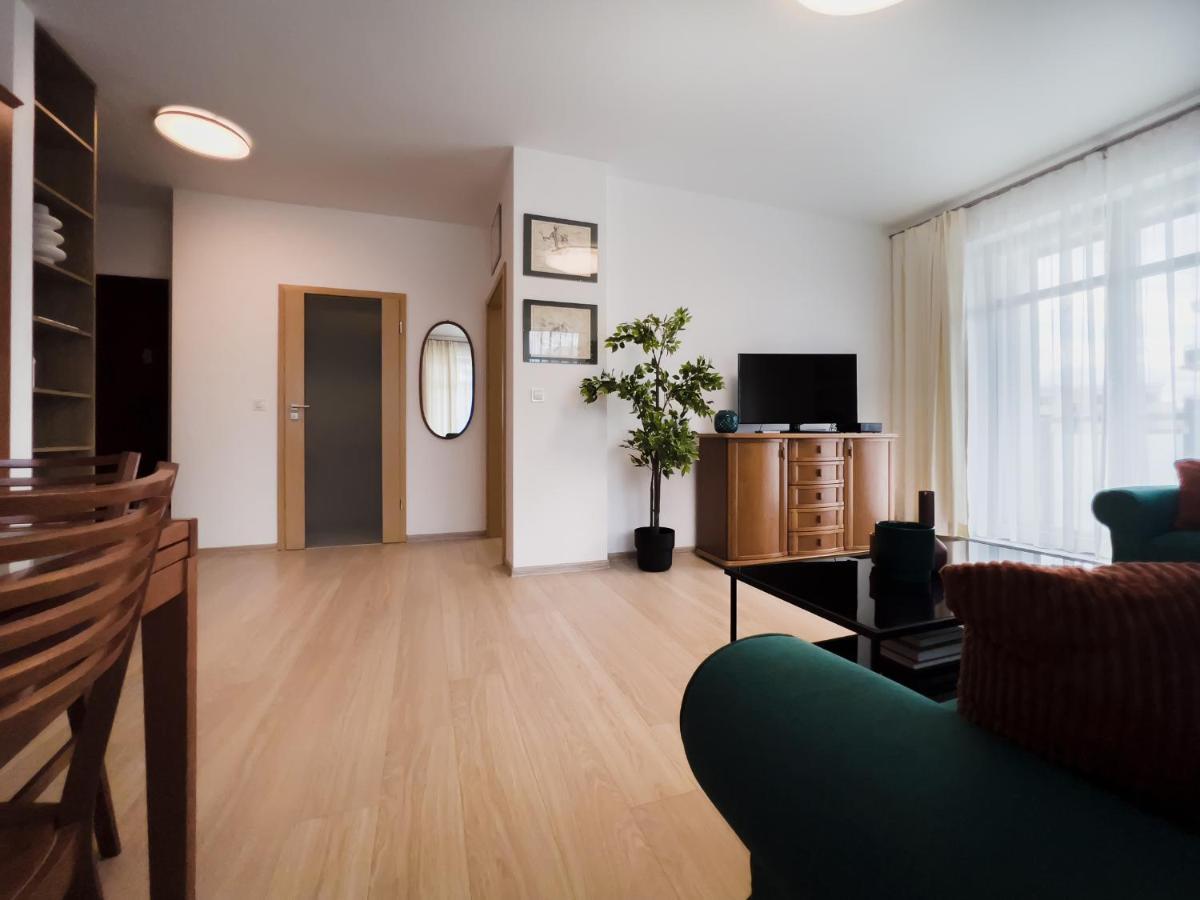 Aon Zodiak 10 Min Od Plazy, Parking Apartment *