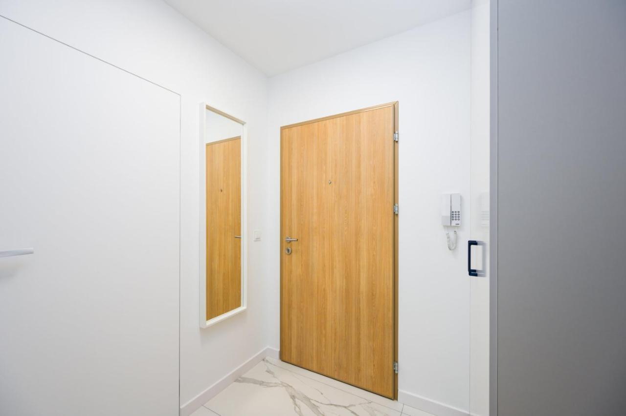 Apartament Latarnikow Letnica Prostywynajem Gdańsk