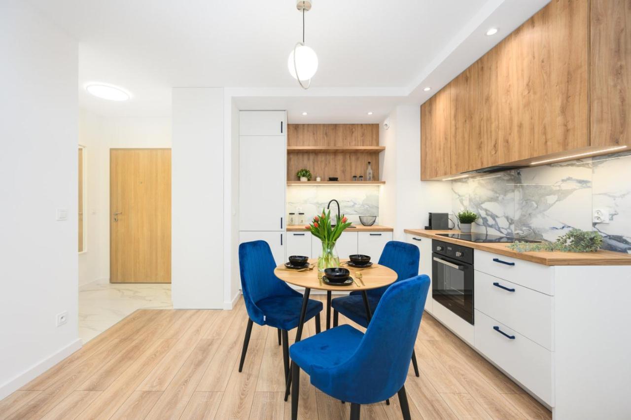 Apartament Latarnikow Letnica Prostywynajem Gdańsk