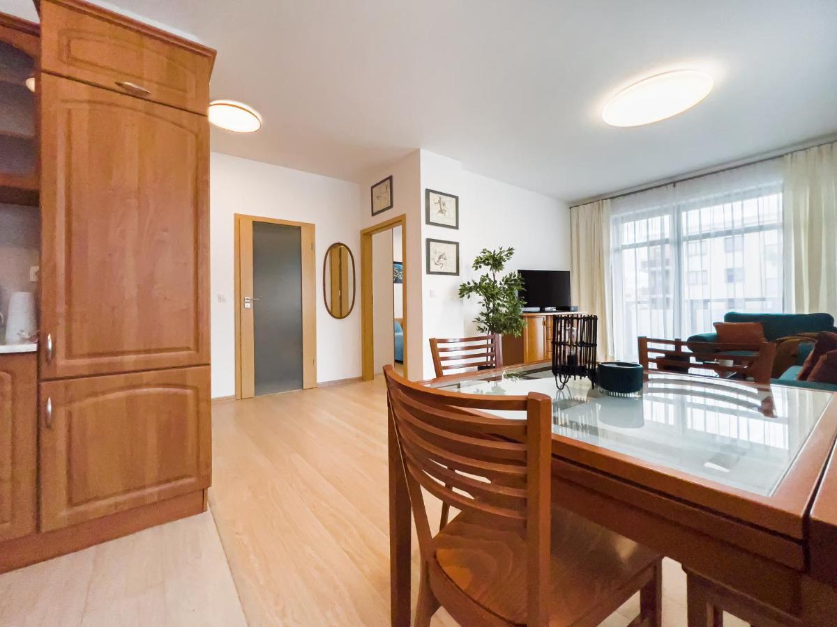 Aon Zodiak 10 Min Od Plazy, Parking Apartment *