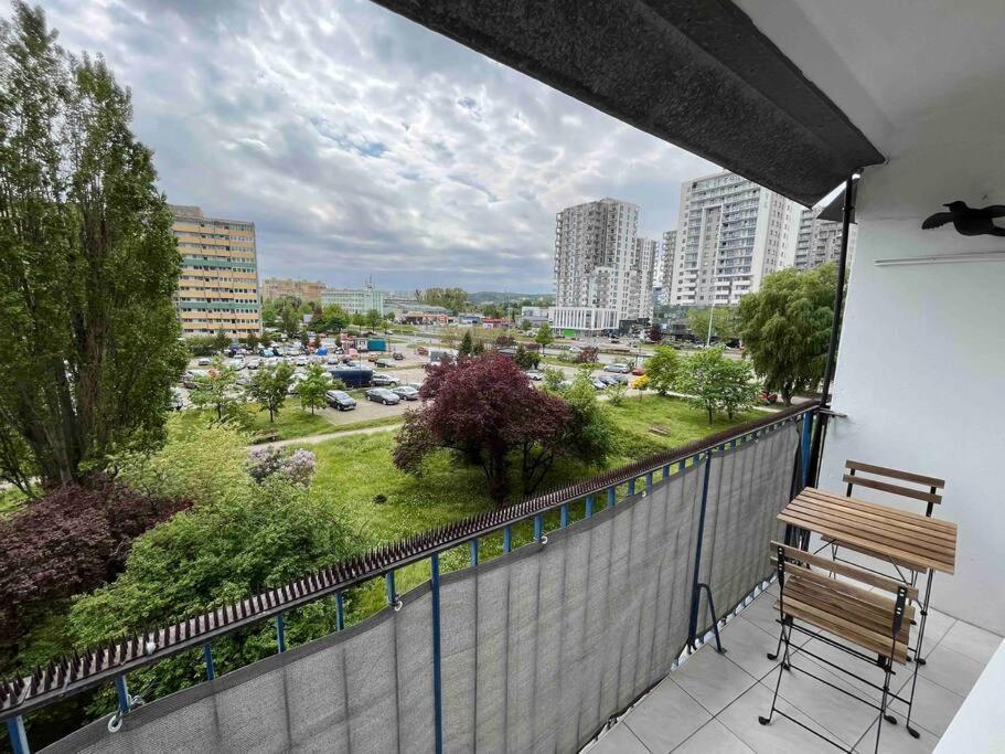 Apartament Apartament W Kultowym Falowcu *