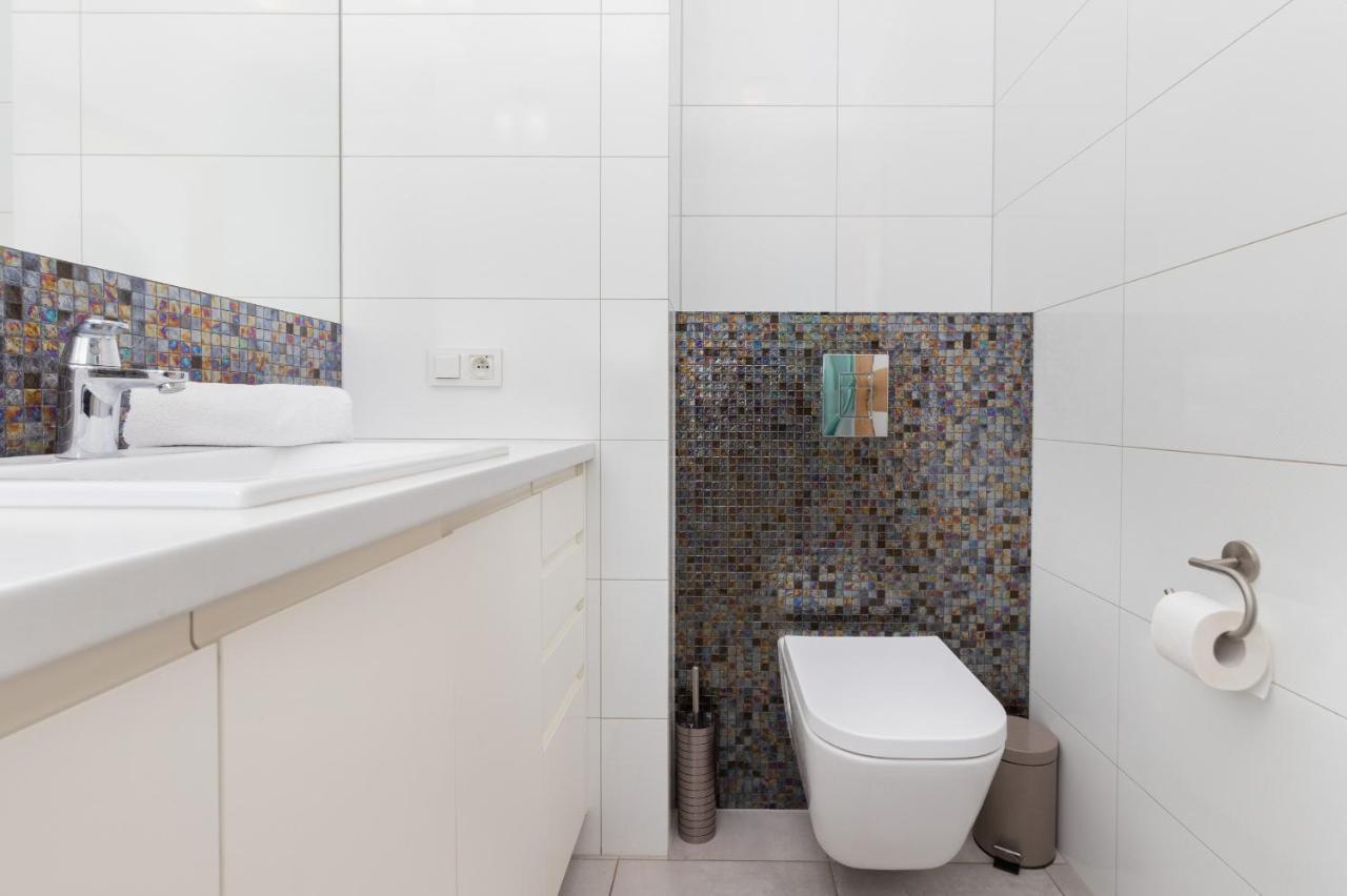 Huoneisto Albatross Towers Przymorze By Renters Gdańsk
