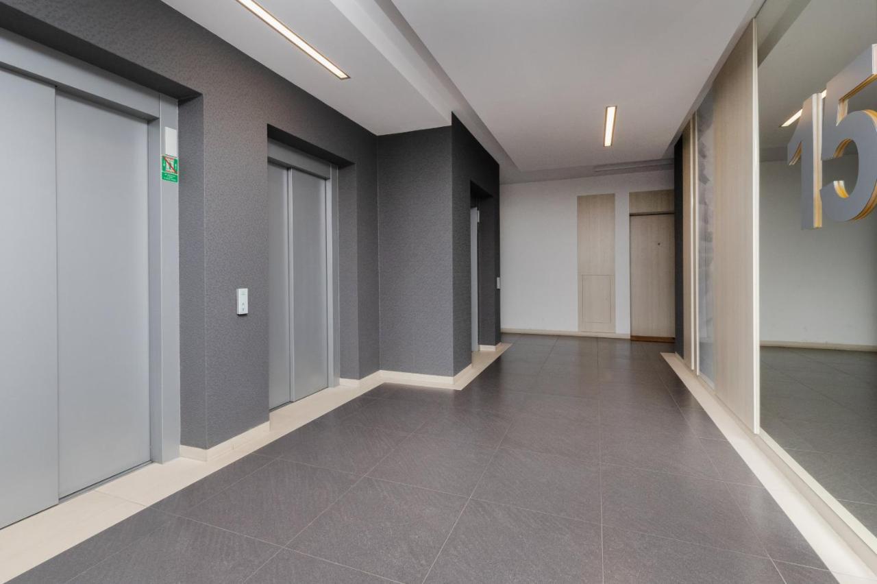 Albatross Towers Przymorze By Renters Huoneisto