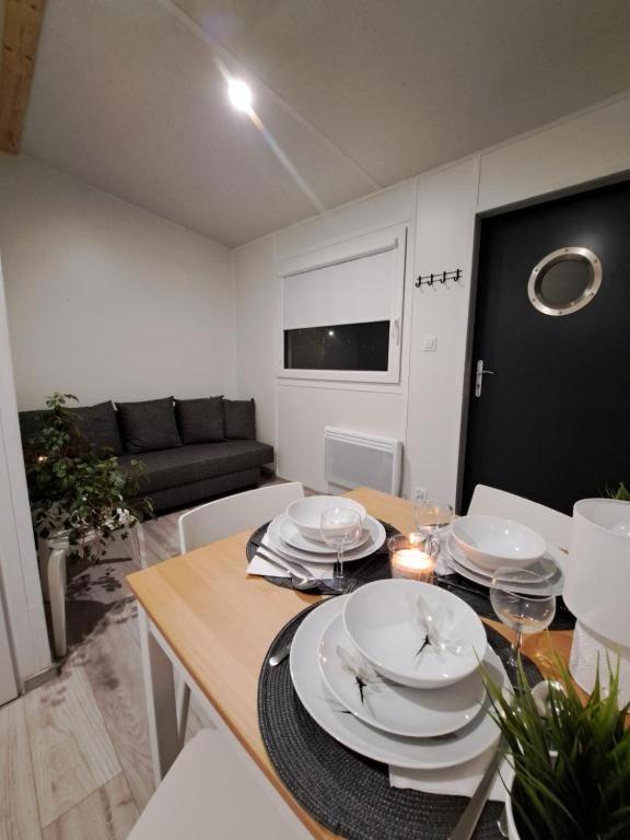 Apartament House Arena *