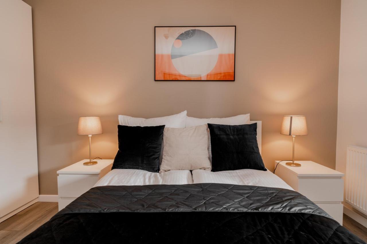 Totu Waterlane Island Apartment