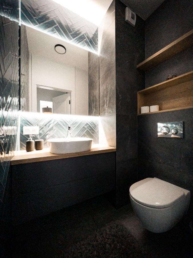 Apartment Mint