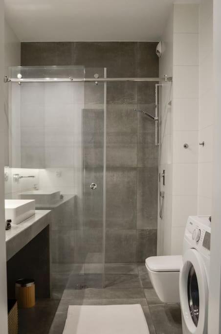 Platinum Jaglana - Wyspa Spichrzow Apartment Gdansk