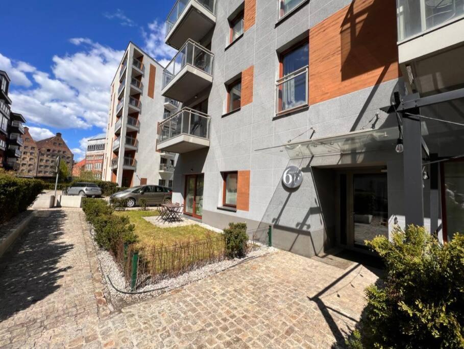Platinum Jaglana - Wyspa Spichrzow Apartment Gdansk