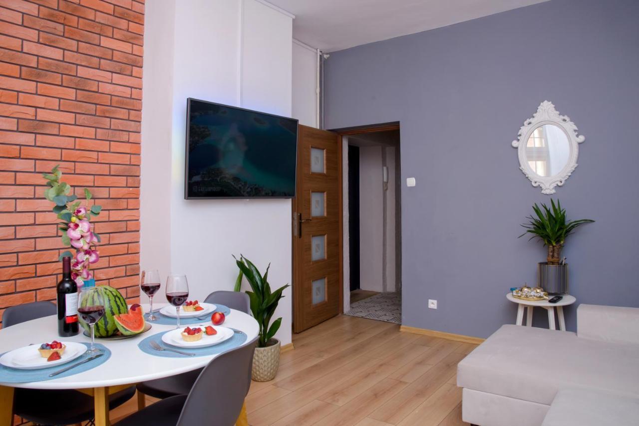 Apartamento Maya's Flats & 19 & 20 - Ogarna