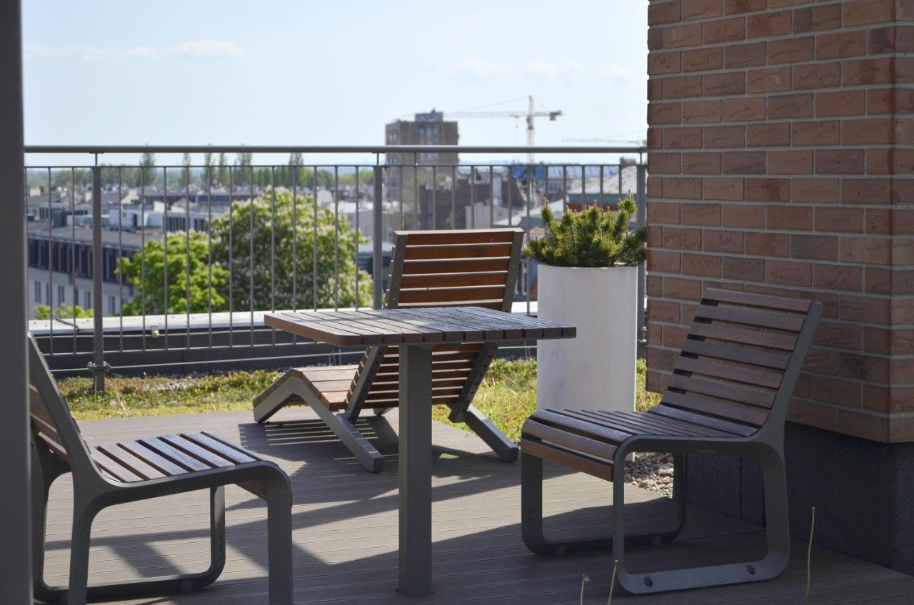 Apartment Roof Terrace Old Town With Private Parking