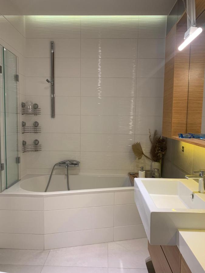 Nadmorski Dwor Hampton Plaza Brzezno *
