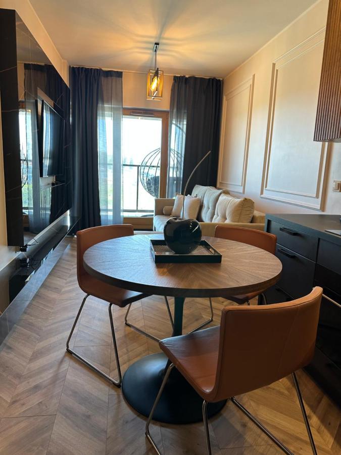 Eak Apartments-nadmotlawie *