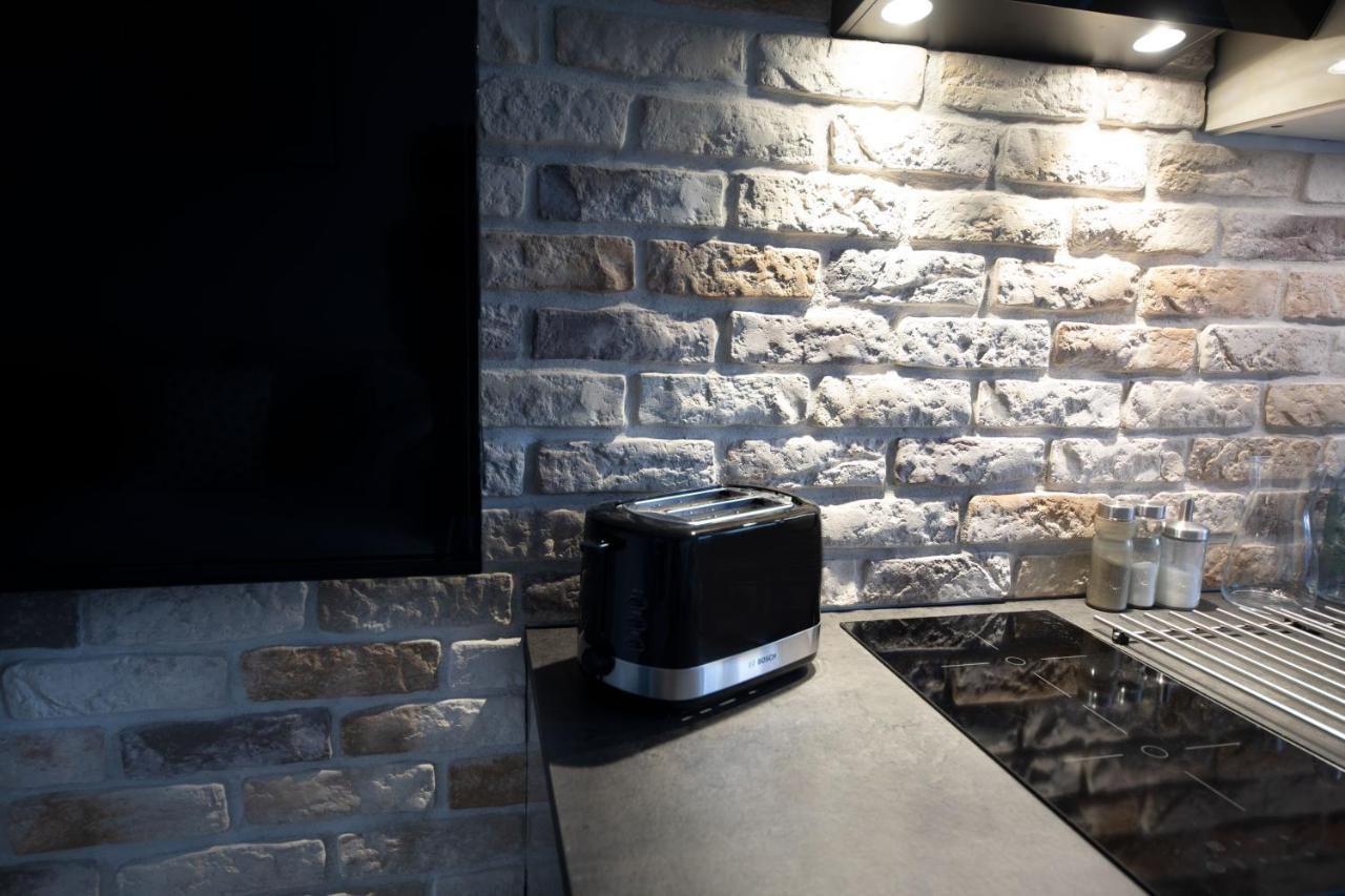 Apartment Family Luxury Comfort 2 Bedrooms & Playstation 4 & Panoramic View Of The Gdansk's Old Town & Free Private Parking *