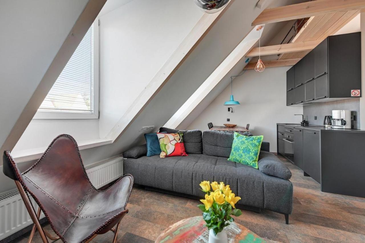 Cozy Loft With Old Town View - Free Parking Apartment *