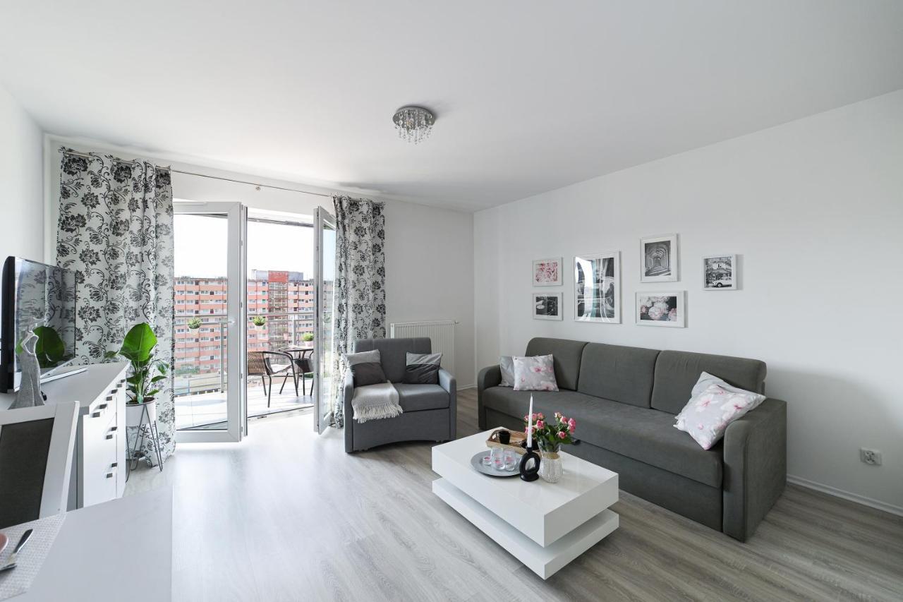 By The Sea Apartment