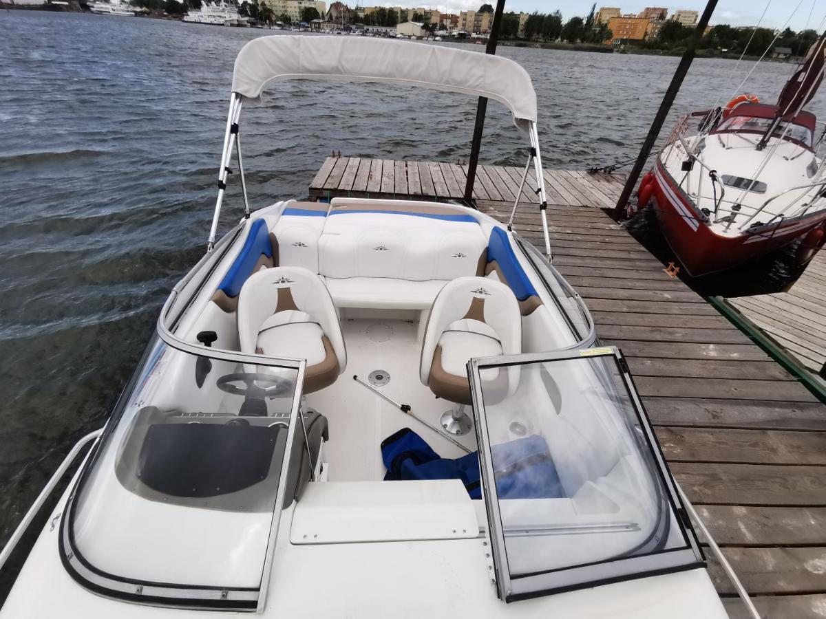 Nadmotlawie Apartament With Rent Motor Boat Apartment *