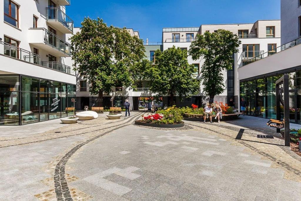 Garnizon Roberta Z Tarasem Apartment