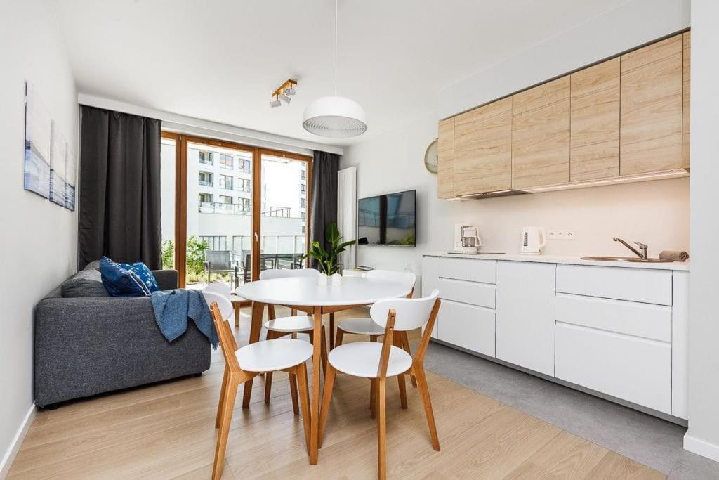 Garnizon Roberta Z Tarasem Apartment Gdansk