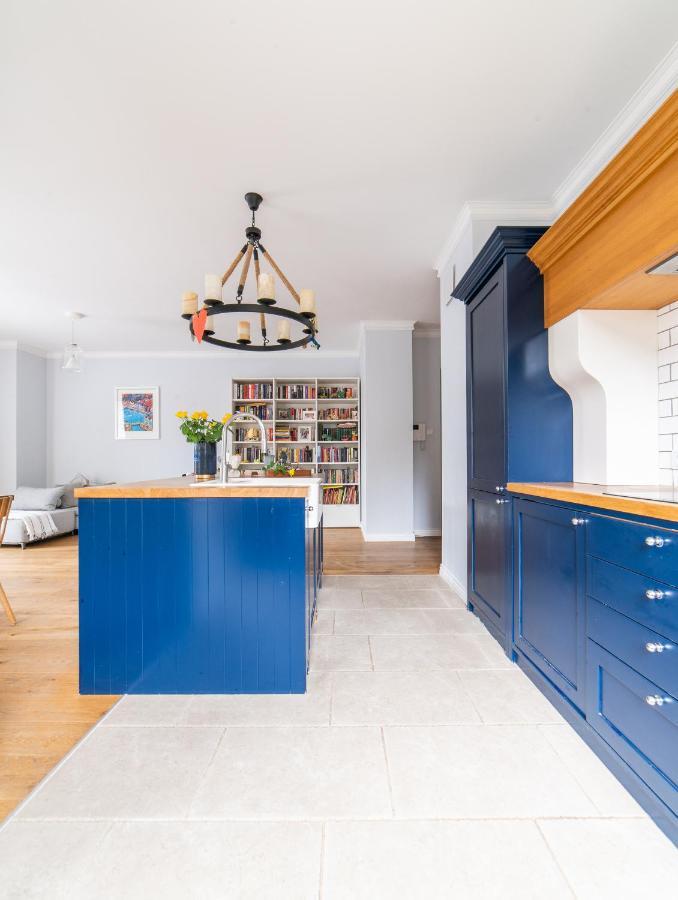 Apartament Nadmorski Dwór Brzeźno Bałtyk Lux Przy Plaży *