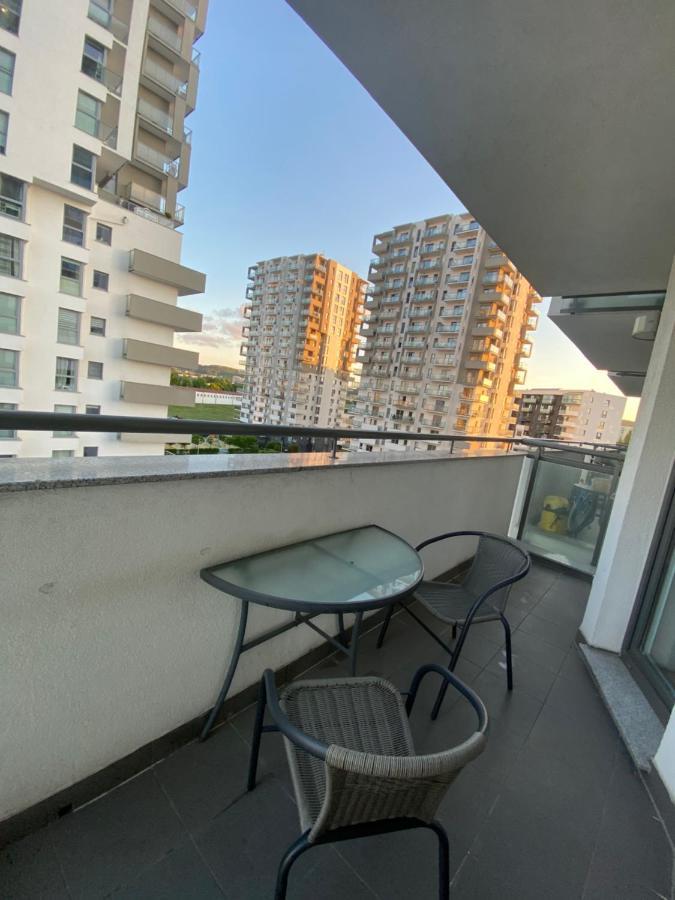 Modern W Albatross Towers