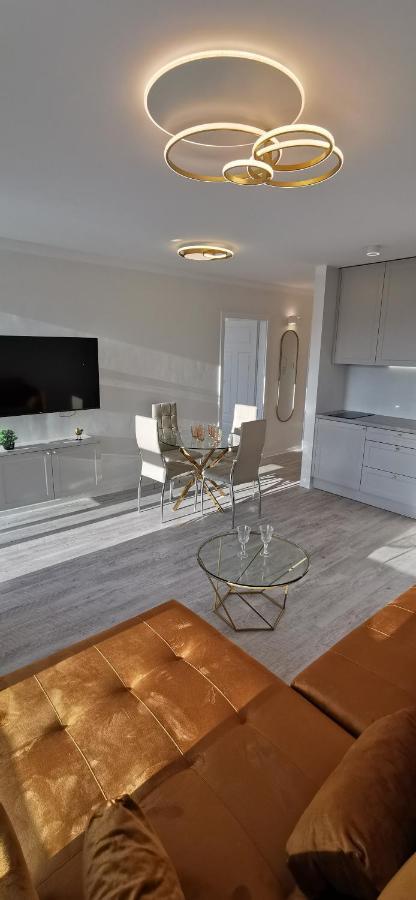 Flou Premium Apartament Z Parkingiem, Plaza 700m Gdańsk