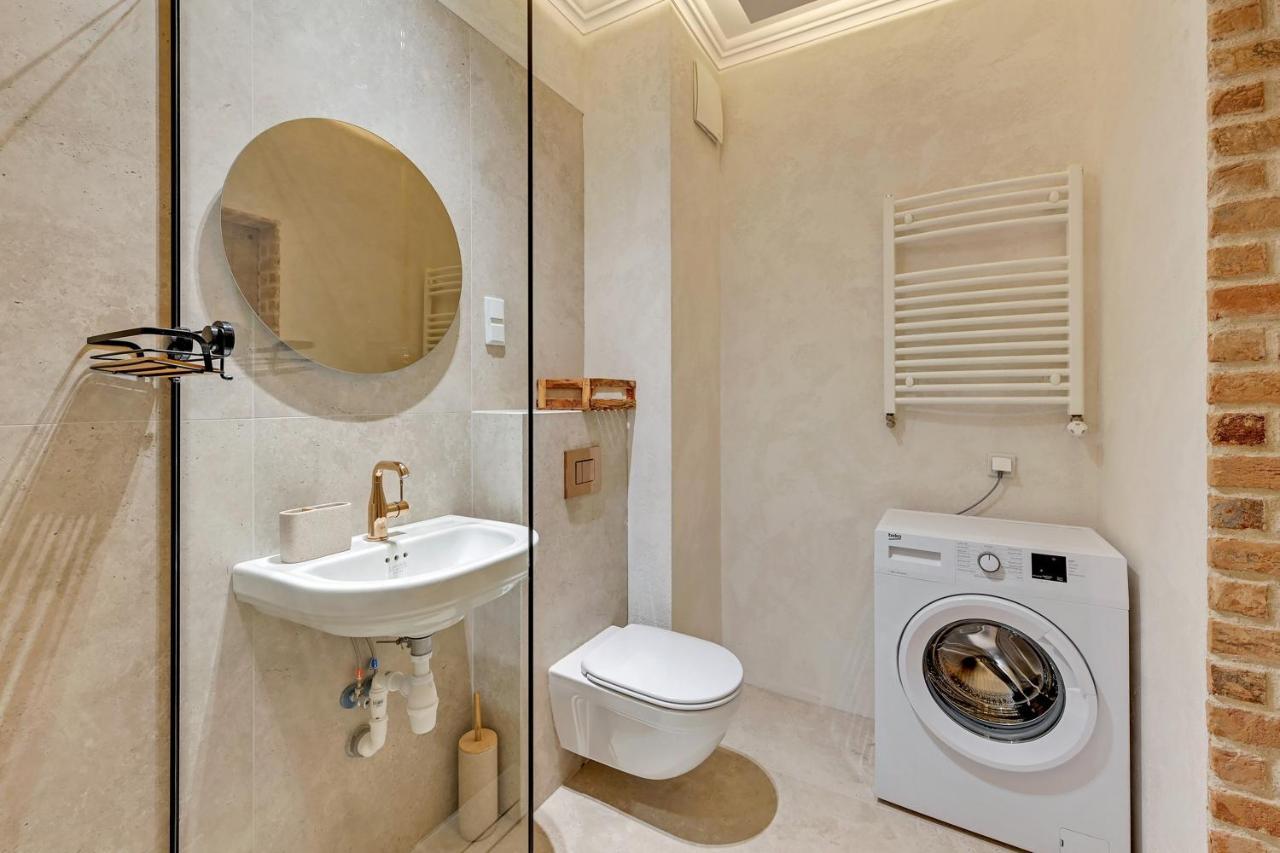Maya's Flats&resorts 33 - Chmielna 3 Apartament *