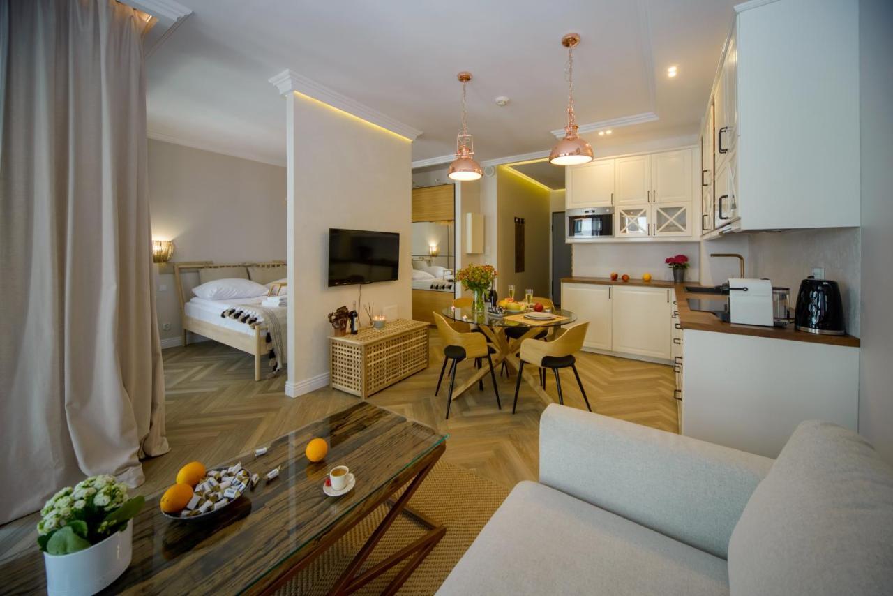Maya's Flats&resorts 33 - Chmielna 3 * Gdańsk