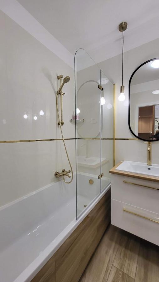 Apartment Bright & Comfy - Baltea