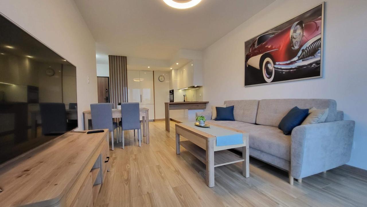 Apartment Bright & Comfy - Baltea