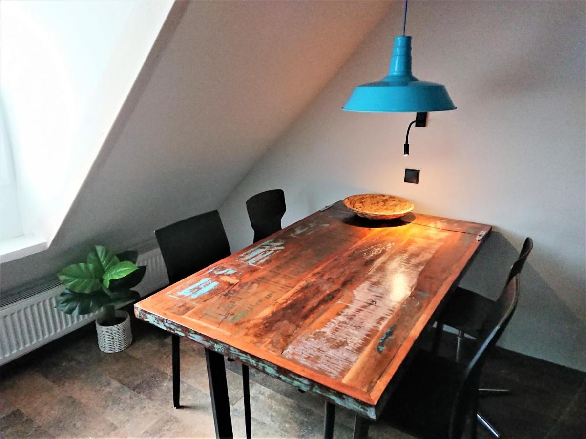 Cozy Loft With Old Town View - Free Parking *
