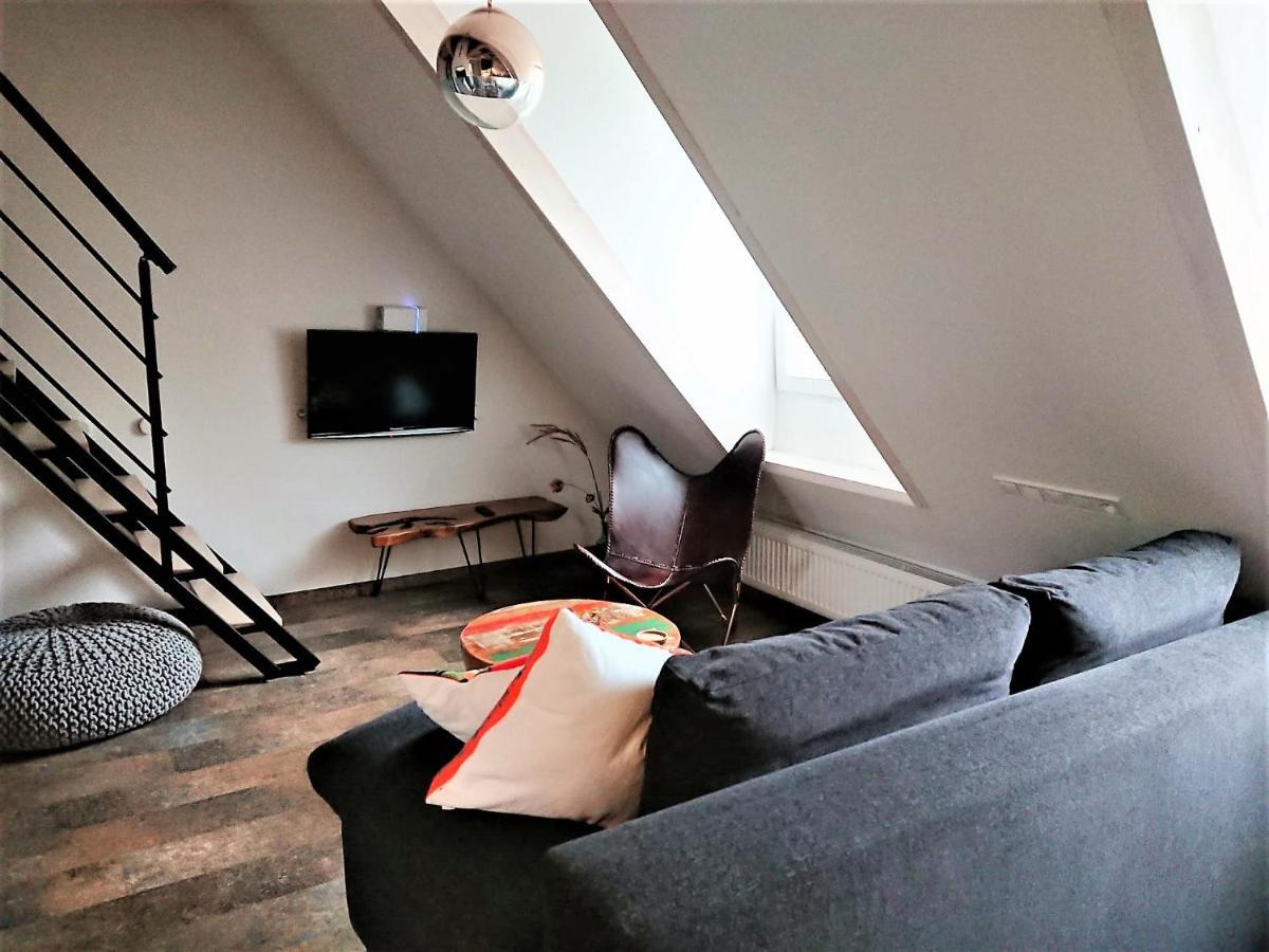 Cozy Loft With Old Town View - Free Parking Apartment *