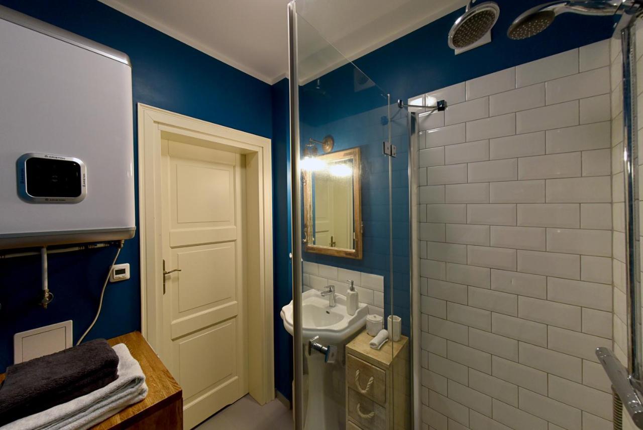 Apartment Old By Dali Gdansk