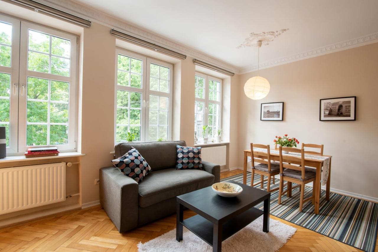 Old River Apartment