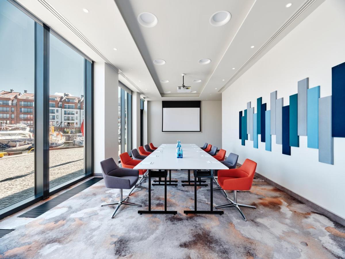 - Centre By Ihg 4*